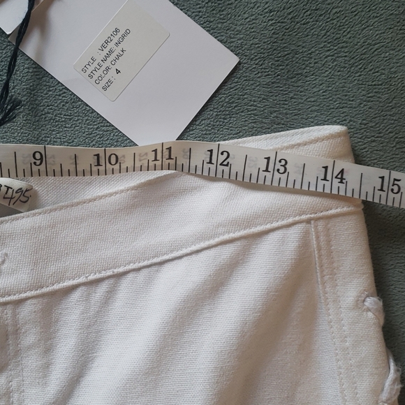 Jill Stuart Ingrid Crop Jeans - Picture 6 of 9